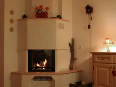Kamin-/Ofen