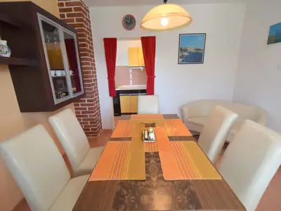 Ferienwohnung für 6 Personen (75 m²) in Krk 8/10