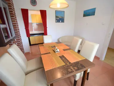 Ferienwohnung für 6 Personen (75 m²) in Krk 9/10