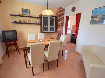 Ferienwohnung für 6 Personen (75 m²) in Krk 10/10
