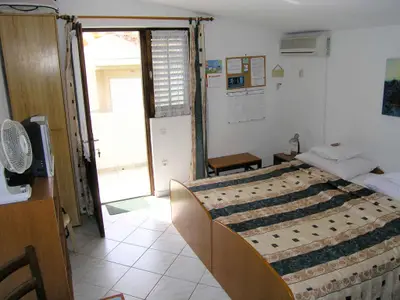 Ferienwohnung für 2 Personen (30 m²) in Krk 9/10