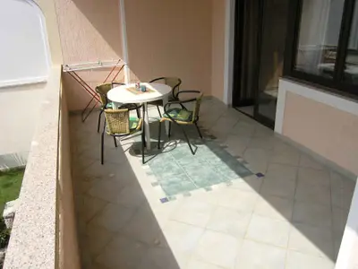 Ferienwohnung für 4 Personen (40 m²) in Krk 2/10