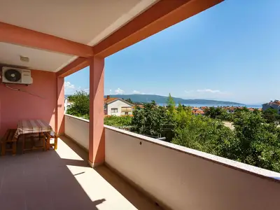 Ferienwohnung für 4 Personen (70 m²) in Krk 2/10