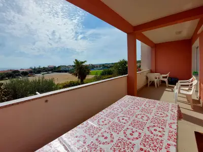 Ferienwohnung für 4 Personen (70 m²) in Krk 3/10