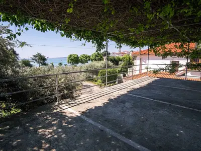 Ferienwohnung für 3 Personen (40 m²) in Krk 9/10