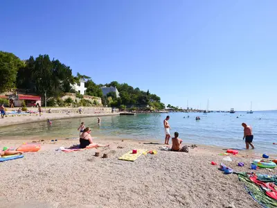 Ferienwohnung für 5 Personen (60 m²) in Krk 3/10