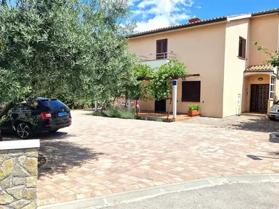 Ferienwohnung für 4 Personen (55 m²) in Krk 1/10