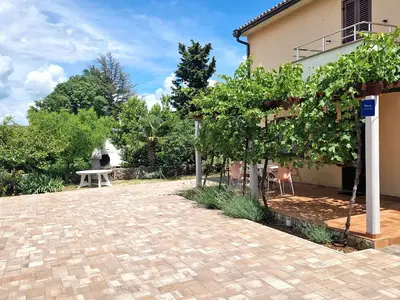 Ferienwohnung für 4 Personen (55 m²) in Krk 6/10