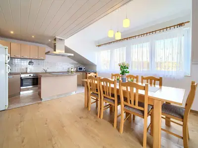 Ferienwohnung für 6 Personen (100 m²) in Krk 9/10