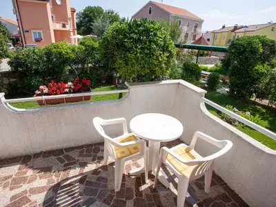 Ferienwohnung für 8 Personen (150 m²) in Krk 3/10