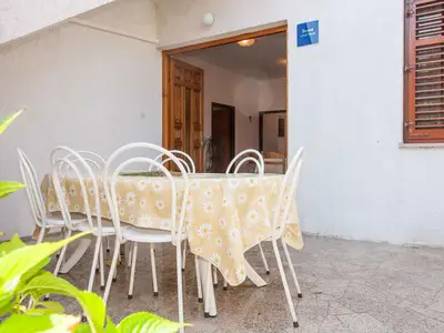 Ferienwohnung für 8 Personen (150 m²) in Krk 2/10