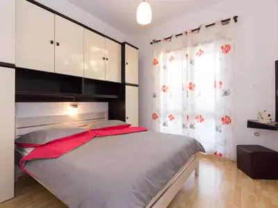 Ferienwohnung für 8 Personen (120 m²) in Krk 10/10