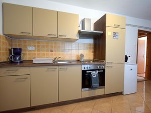 23934269-Ferienwohnung-3-Krk-300x225-4