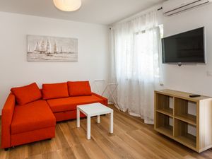 23951680-Ferienwohnung-4-Krk-300x225-1