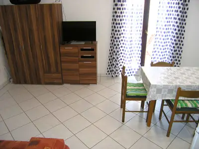 Ferienwohnung für 3 Personen (40 m²) in Krk 10/10