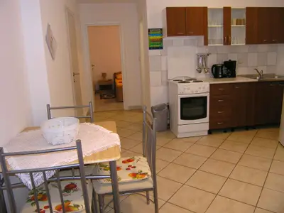 Ferienwohnung für 3 Personen (40 m²) in Krk 9/10