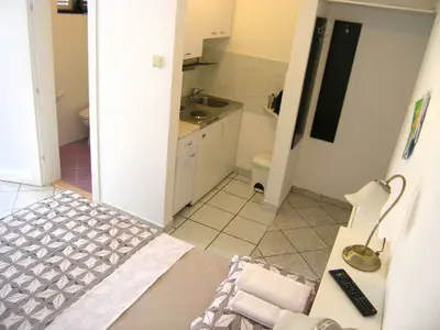 Ferienwohnung für 2 Personen (20 m²) in Krk 8/10