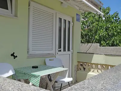 Ferienwohnung für 2 Personen (20 m²) in Krk 1/10