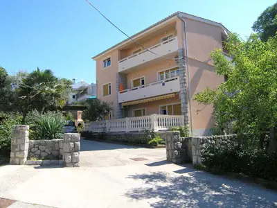 Ferienwohnung für 4 Personen (76 m²) in Krk 1/10