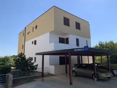 Ferienwohnung für 4 Personen (75 m²) in Krk 3/10