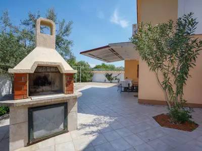 Ferienwohnung für 4 Personen (50 m²) in Krk 3/10