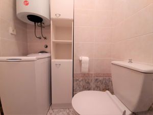 23780354-Ferienwohnung-3-Krk-300x225-5