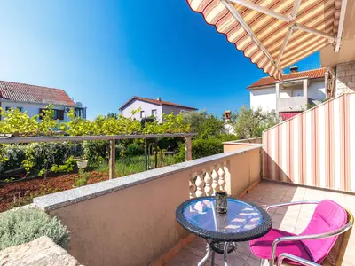 Ferienwohnung für 3 Personen (35 m²) in Krk 9/10