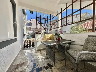 Ferienwohnung für 2 Personen (12 m²) in Krk 9/10
