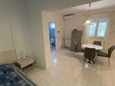 Ferienwohnung für 2 Personen (28 m²) in Krk 6/10