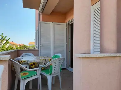 Ferienwohnung für 4 Personen (50 m²) in Krk 3/10