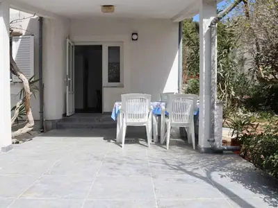 Ferienwohnung für 5 Personen (50 m²) in Krk 1/10