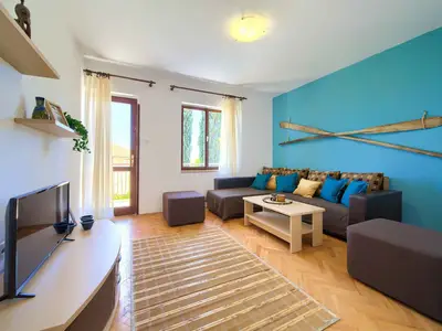 Ferienwohnung für 5 Personen (65 m²) in Krk 1/10