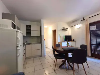 Ferienwohnung für 3 Personen (40 m²) in Krk 6/10