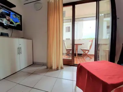Ferienwohnung für 3 Personen (40 m²) in Krk 9/10