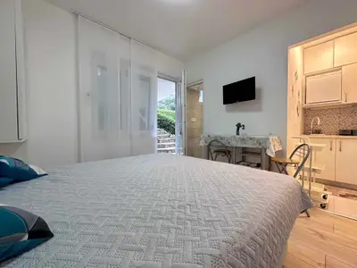 Ferienwohnung für 2 Personen (18 m²) in Krk 9/10