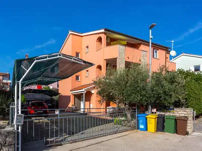Ferienwohnung für 3 Personen (38 m²) in Krk 1/10