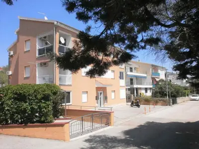 Ferienwohnung für 3 Personen (45 m²) in Krk 3/10