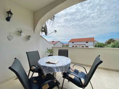 Ferienwohnung für 4 Personen (40 m²) in Krk 1/10