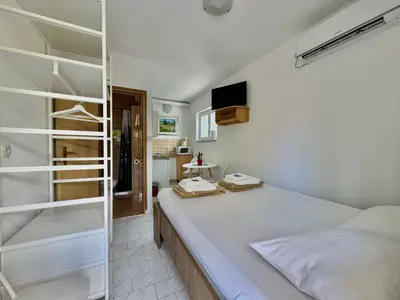 Ferienwohnung für 2 Personen (18 m²) in Krk 6/10