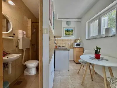 Ferienwohnung für 2 Personen (18 m²) in Krk 9/10