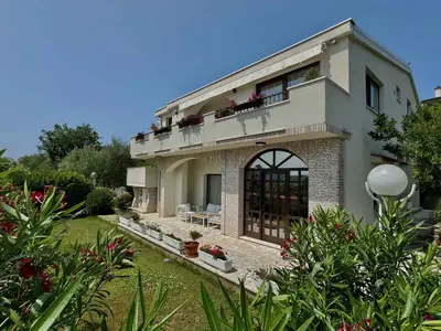 Ferienwohnung für 6 Personen (110 m²) in Krk 2/10