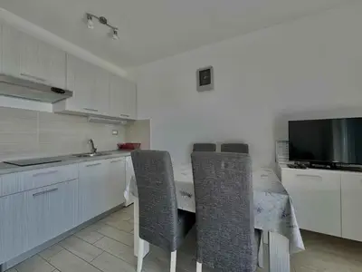 Ferienwohnung für 3 Personen (35 m²) in Krk 6/10