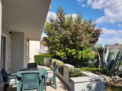 Ferienwohnung für 5 Personen (55 m²) in Krk 1/10