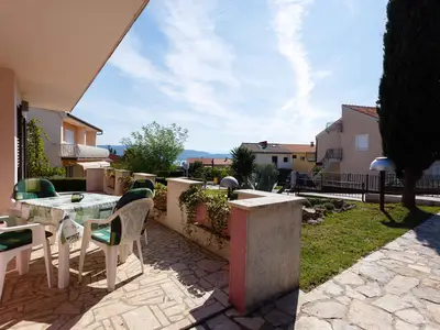 Ferienwohnung für 5 Personen (55 m²) in Krk 8/10