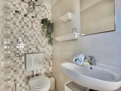 Ferienwohnung für 2 Personen (12 m²) in Krk 8/10