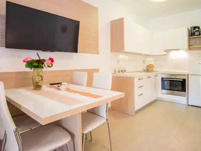 Ferienwohnung für 2 Personen (32 m²) in Krk 10/10