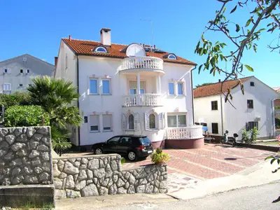 Ferienwohnung für 2 Personen (30 m²) in Krk 1/10