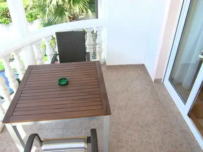 Ferienwohnung für 2 Personen (30 m²) in Krk 5/10