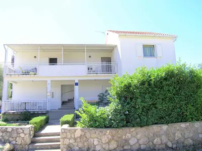 Ferienwohnung für 4 Personen (42 m²) in Krk 1/10