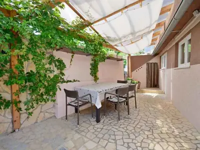 Ferienwohnung für 2 Personen (22 m²) in Krk 2/10